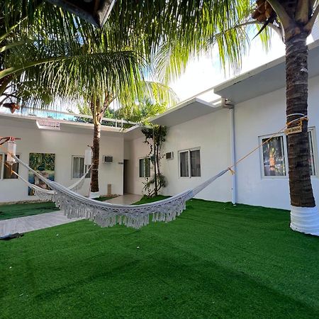 Auberge de jeunesse Boracay Backpackers à Balabag  Extérieur photo