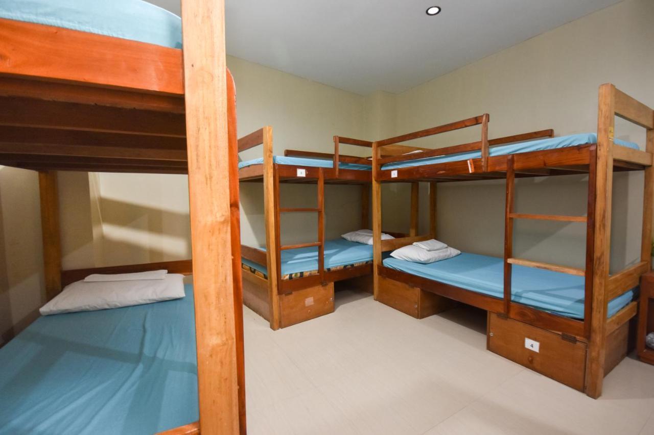 Auberge de jeunesse Boracay Backpackers à Balabag  Extérieur photo