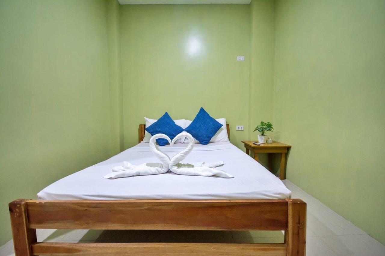 Auberge de jeunesse Boracay Backpackers à Balabag  Extérieur photo